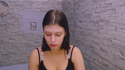 Olivia online show from January 25, 2025, 7:18 pm