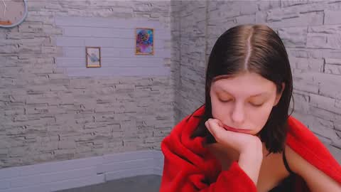 Olivia online show from January 25, 2025, 10:28 pm