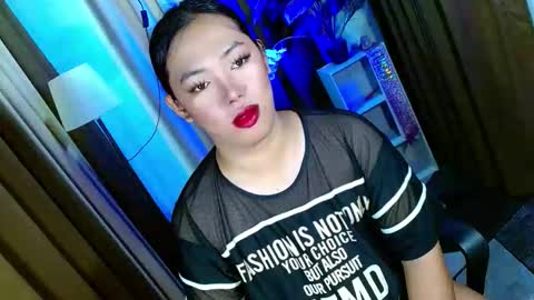 Snapshot of olivia_the_temptress27 chatting on November 12, 2025, 11:21 am Miss OLIVIA online show from November 12, 2025, 11:21 am