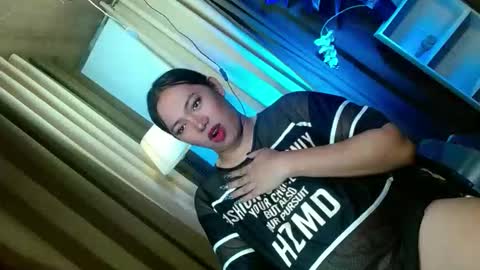 Snapshot of olivia_the_temptress27 chatting on November 25, 2025, 11:10 am Miss OLIVIA online show from November 25, 2025, 11:10 am