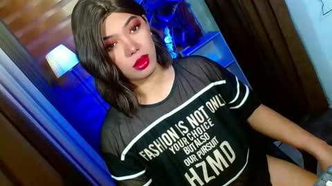 Snapshot of olivia_the_temptress27 chatting on February 25, 2026, 9:30 am Miss OLIVIA online show from February 25, 2026, 9:30 am