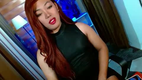 Snapshot of olivia_the_temptress27 chatting on March 12, 2026, 11:27 am Miss OLIVIA online show from March 12, 2026, 11:27 am