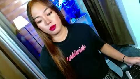 Snapshot of olivia_the_temptress27 chatting on March 27, 2026, 10:15 am Miss OLIVIA online show from March 27, 2026, 10:15 am