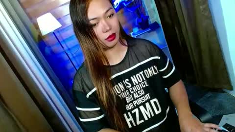 Snapshot of olivia_the_temptress27 chatting on March 29, 2026, 12:38 pm Miss OLIVIA online show from March 29, 2026, 12:38 pm