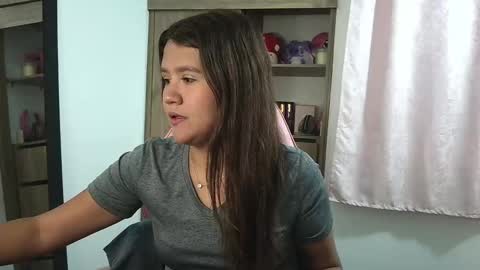 Snapshot of olivia_watson_ chatting on September 15, 2025, 12:05 pm Olivia online show from September 15, 2025, 12:05 pm