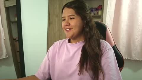 Snapshot of olivia_watson_ chatting on October 2, 2025, 12:12 pm Olivia online show from October 2, 2025, 12:12 pm
