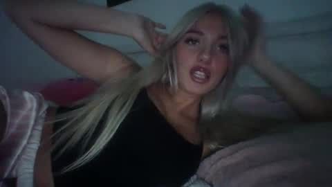 oliviacarterrr online show from October 2, 2025, 8:54 am