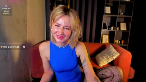 Snapshot of oliviaglow chatting on April 9, 2026, 6:41 am Isabella online show from April 9, 2026, 6:41 am