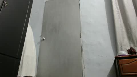 oliviajohnson20 online show from February 4, 2025, 3:00 am