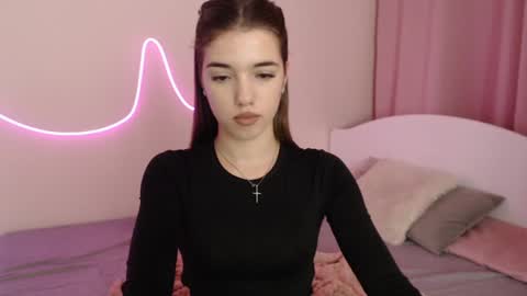 Olivia online show from December 19, 2024, 7:29 pm