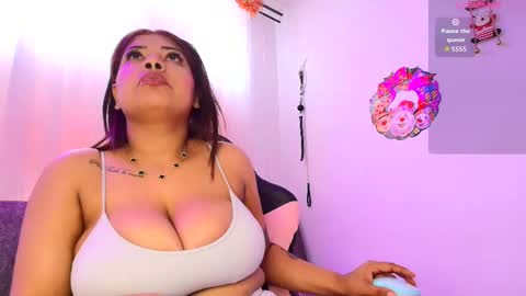 Olivia  online show from December 20, 2025, 5:20 pm