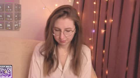 Kylie online show from April 8, 2026, 7:25 pm