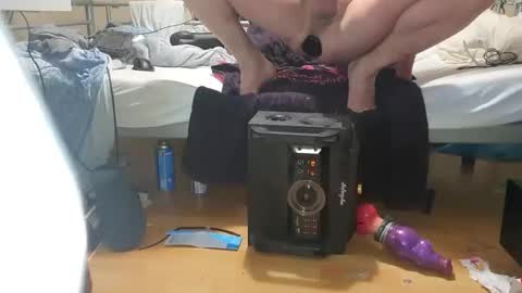 olivier_21 online show from March 3, 2026, 11:10 pm