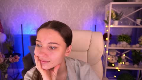 Olivia online show from January 17, 2025, 6:47 am