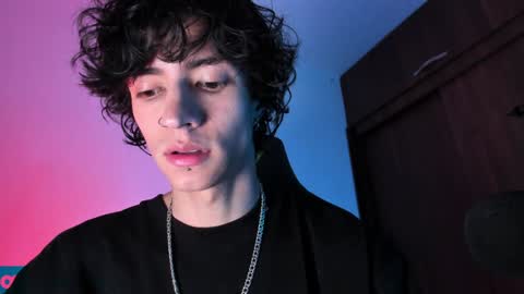     online show from December 31, 2024, 2:25 pm