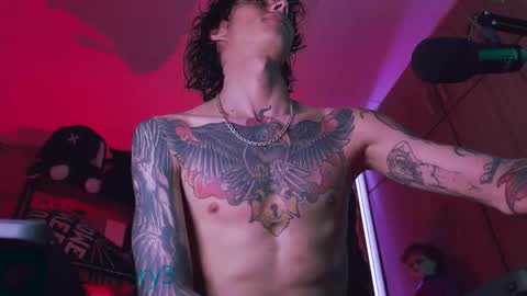     online show from October 4, 2025, 4:10 am