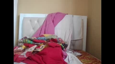 olwami4 online show from February 1, 2026, 6:01 am