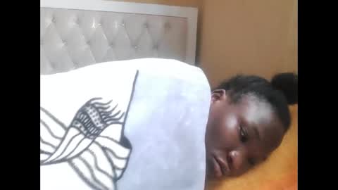 olwami4 online show from March 6, 2026, 6:43 am