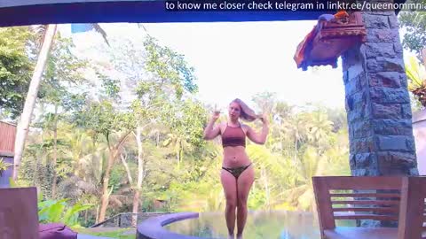 Snapshot of ommnia chatting on December 17, 2025, 12:05 am Emma Talk only with followers online show from December 17, 2025, 12:05 am