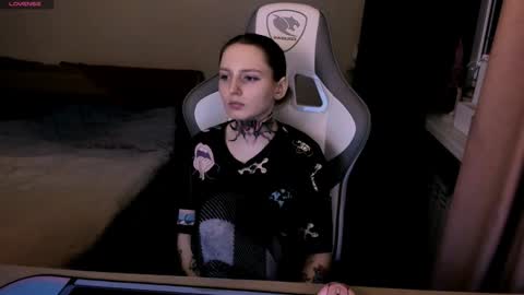 Snapshot of on_yxxx chatting on December 24, 2024, 9:33 pm on_yxxx online show from December 24, 2024, 9:33 pm