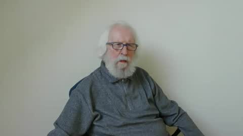 Somewhere over the rainbow online show from February 5, 2025, 1:22 pm