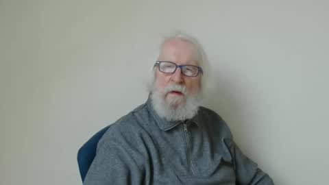 Somewhere over the rainbow online show from February 9, 2025, 7:49 am