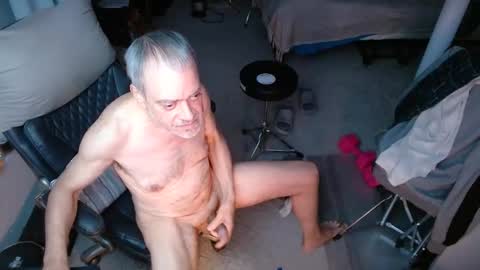 ondoko1234 online show from March 5, 2026, 2:02 pm