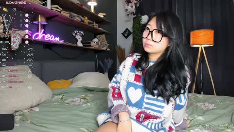 Snapshot of one_1ove chatting on February 1, 2025, 12:16 pm Ana online show from February 1, 2025, 12:16 pm