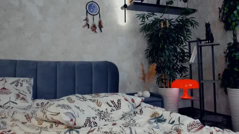 Snapshot of one_1ove chatting on February 2, 2025, 1:45 am Ana online show from February 2, 2025, 1:45 am