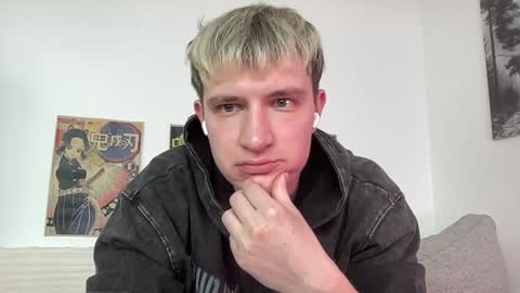 Snapshot of one_punch_cum chatting on March 8, 2025, 10:32 am couple Lu sexy chick in middle and Jimmyblonde our friend Brianglasses online show from March 8, 2025, 10:32 am