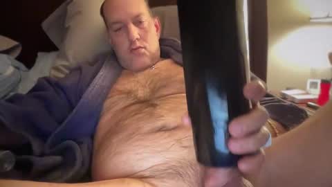Snapshot of onebigcock4you2 chatting on December 4, 2024, 2:09 am onebigcock4you2 online show from December 4, 2024, 2:09 am