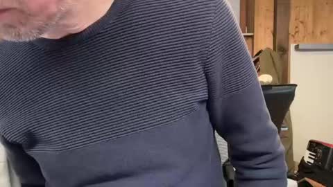 oneeno88 online show from April 5, 2026, 11:13 pm