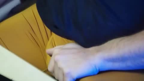 Snapshot of onemanmafia chatting on January 14, 2026, 7:58 am OneManMafia online show from January 14, 2026, 7:58 am