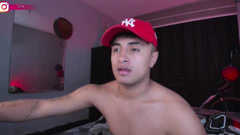 YIN MIGUEL online show from February 26, 2025, 12:05 am