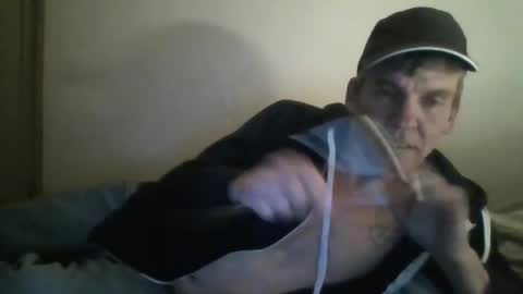 Oneofmany online show from December 17, 2024, 10:12 am