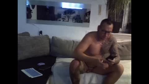 Snapshot of onepussycock chatting on October 7, 2025, 1:14 am .....mICha..... online show from October 7, 2025, 1:14 am
