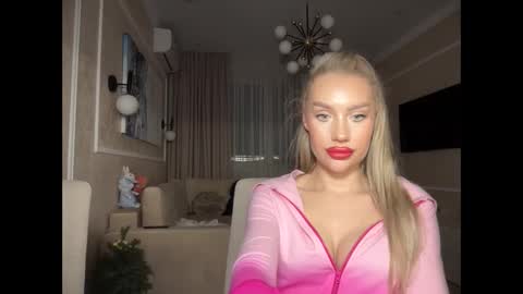 onesweet_baby online show from January 26, 2025, 11:39 pm