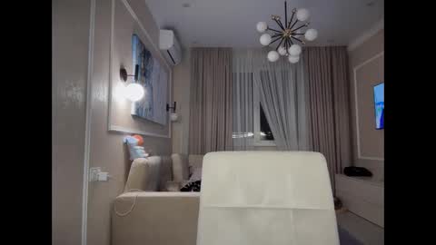 onesweet_baby online show from February 24, 2025, 9:20 pm