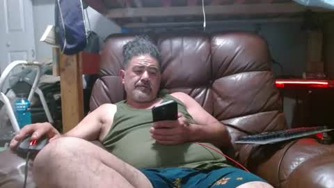 Snapshot of onewayallday chatting on July 7, 2026, 7:40 pm onewaykenny online show from July 7, 2026, 7:40 pm