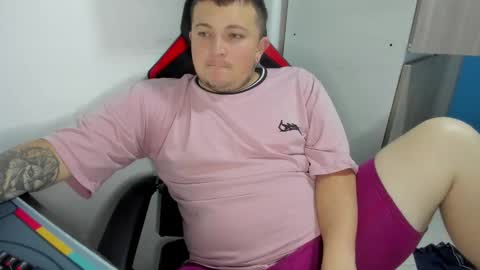 Andres INDEPENDENT MODEL online show from January 12, 2026, 5:34 am