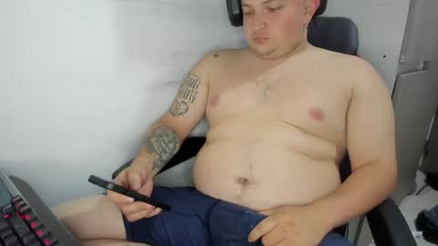 Andres INDEPENDENT MODEL online show from May 7, 2026, 8:09 am
