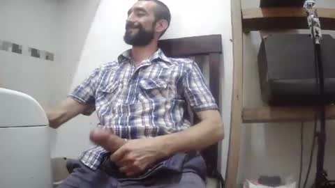 Giorgeo  Armani online show from January 3, 2025, 12:33 am