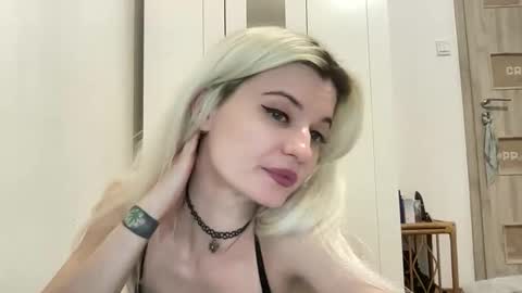 Snapshot of onika_cox chatting on February 21, 2026, 1:39 am Onika online show from February 21, 2026, 1:39 am