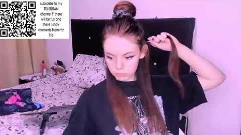 only_sarah1 online show from December 11, 2024, 11:21 pm