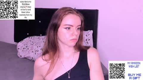 only_sarah1 online show from March 5, 2025, 11:27 pm