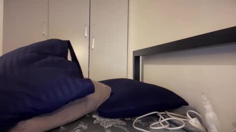 Jake online show from December 15, 2025, 1:04 pm