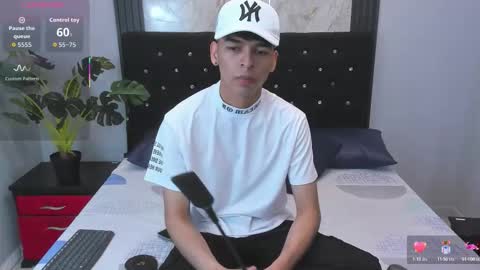 Snapshot of onlyjos_ chatting on September 20, 2025, 8:21 pm Josh - Schedule 1400 - 2200 online show from September 20, 2025, 8:21 pm