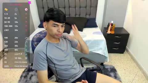 Snapshot of onlyjos_ chatting on September 24, 2025, 8:12 pm Josh - Schedule 1400 - 2200 online show from September 24, 2025, 8:12 pm