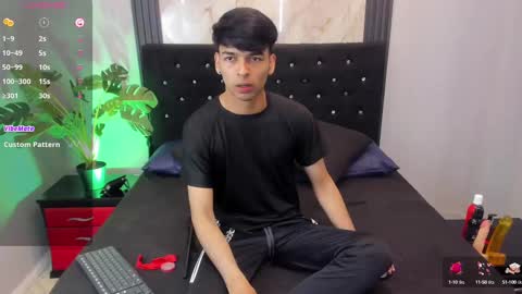 Snapshot of onlyjos_ chatting on September 28, 2025, 2:00 pm Josh - Schedule 1400 - 2200 online show from September 28, 2025, 2:00 pm