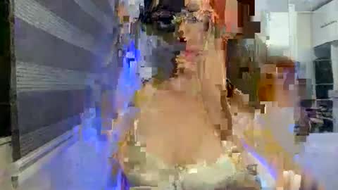 onlyprincess142325 online show from December 14, 2025, 9:36 am